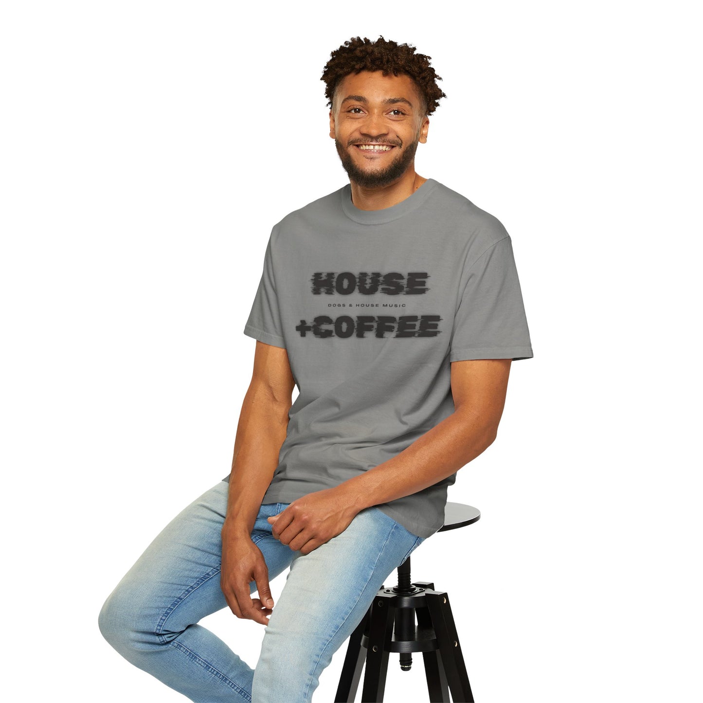 House + Coffee T-Shirt – Start Your Day with Beats & Brews ☕