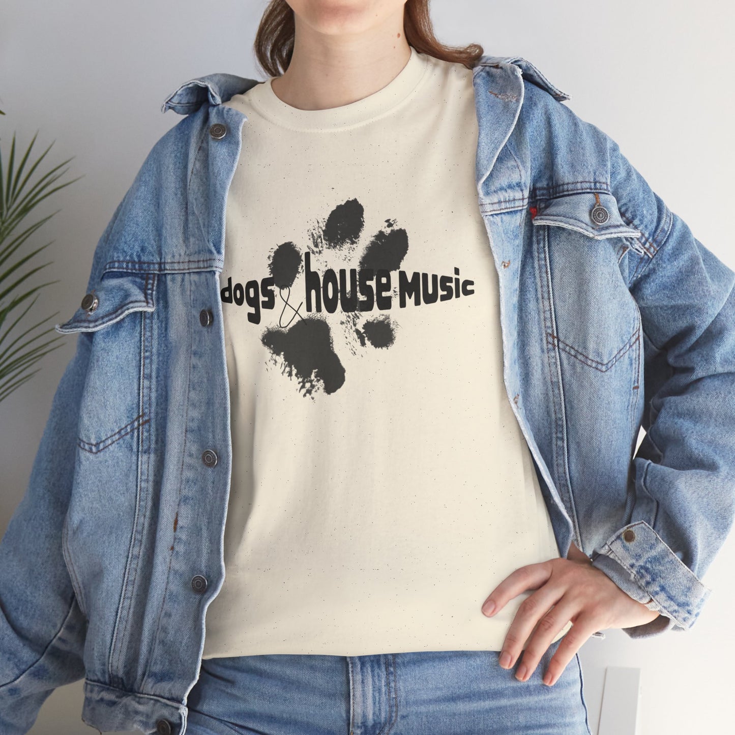 Dogs & House Music – Heavy Cotton Signature Tee
